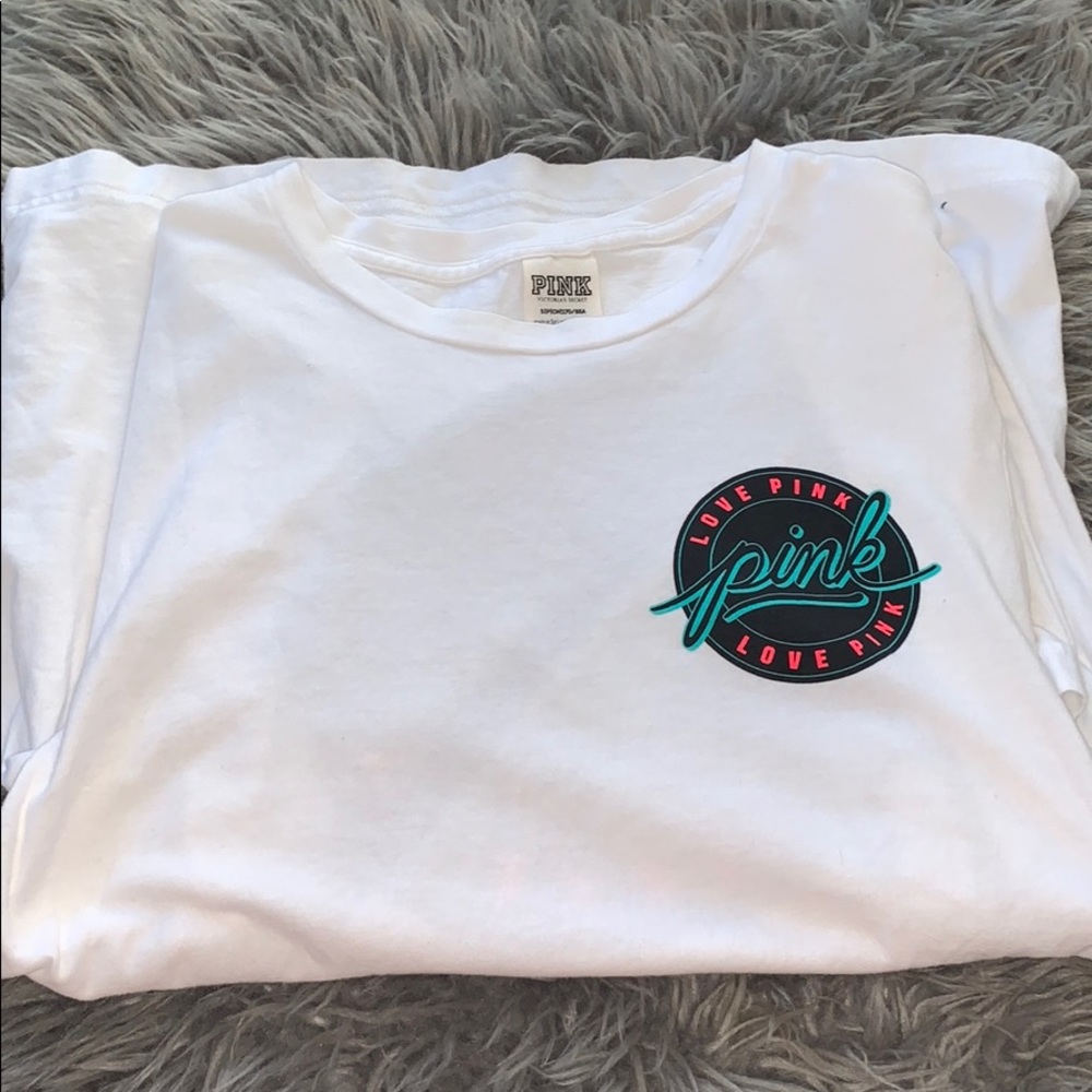 VS PINK T-shirt